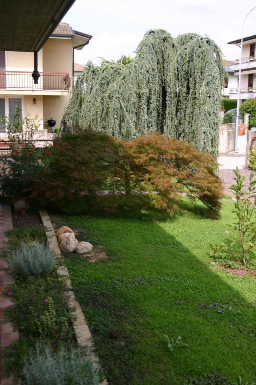 טורי די קווארטזולו B&B La Mansardina חדר תמונה
