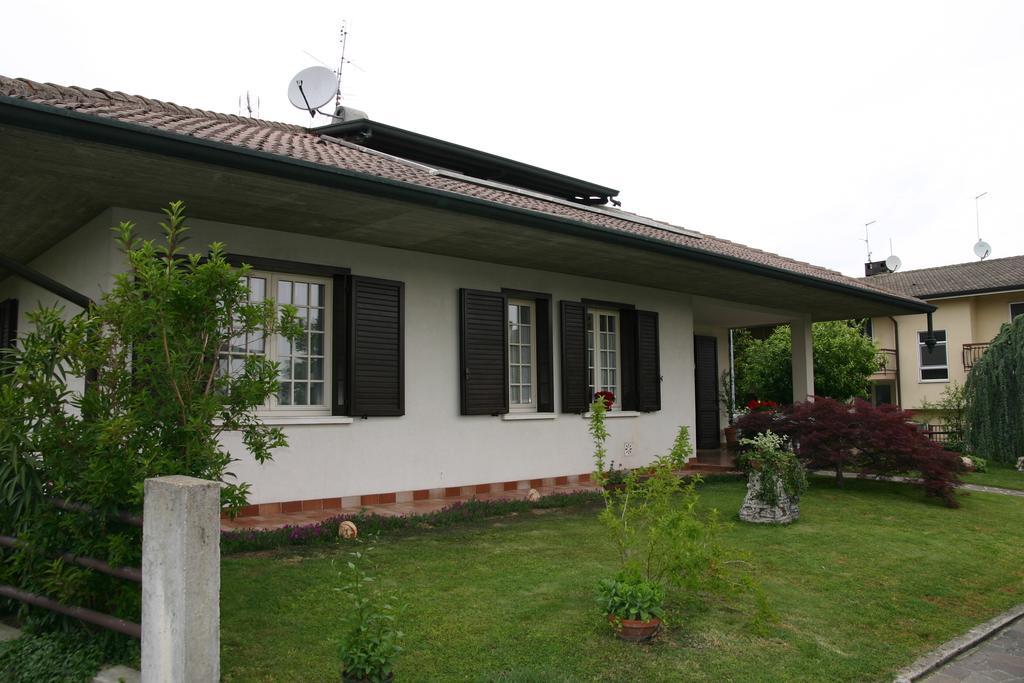 טורי די קווארטזולו B&B La Mansardina מראה חיצוני תמונה