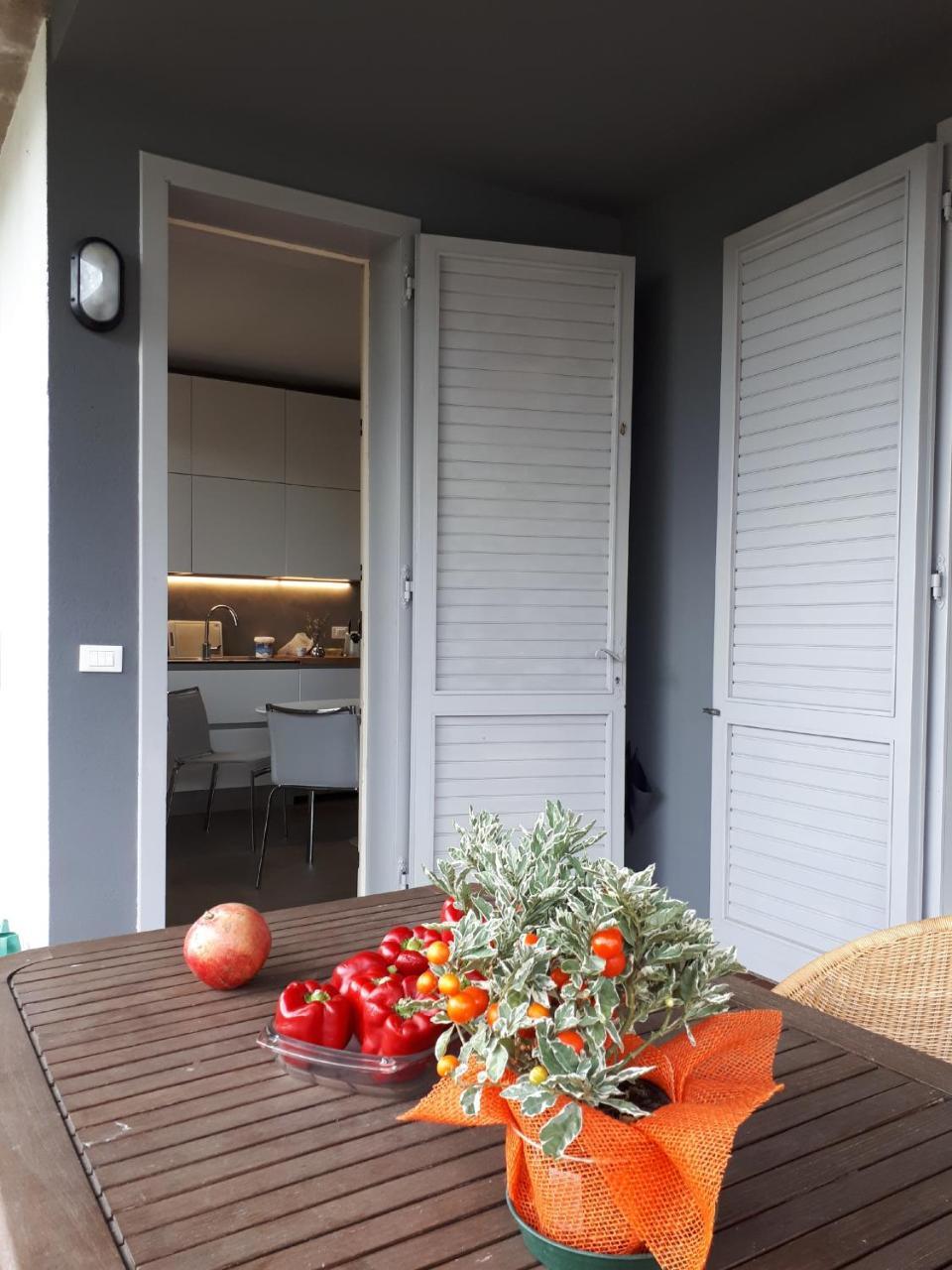 טורי די קווארטזולו B&B La Mansardina מראה חיצוני תמונה
